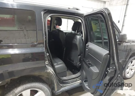 2014 Jeep Patriot Limited из США, поврежденный, VIN 1C4NJRCB8ED880546